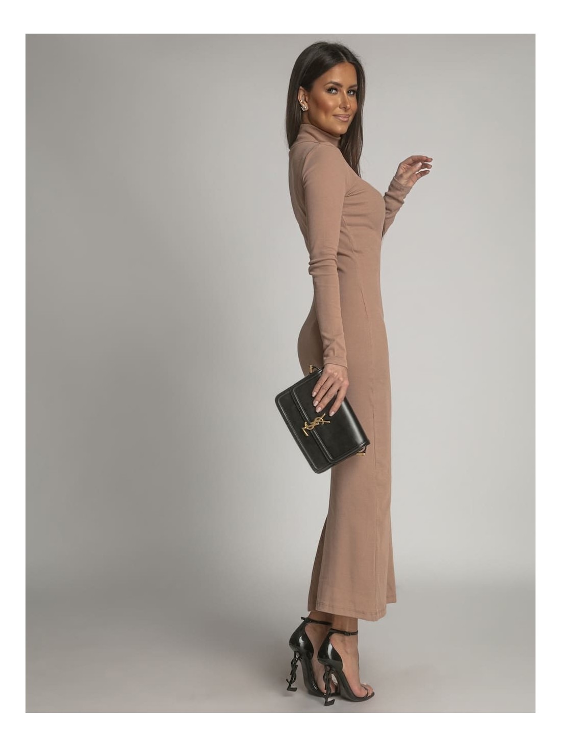 Cotton fitted maxi dress with cappuccino turtleneck FG680